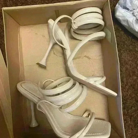 ASOS design wide fit Wyatt high heel sandal - Picture 2 of 4